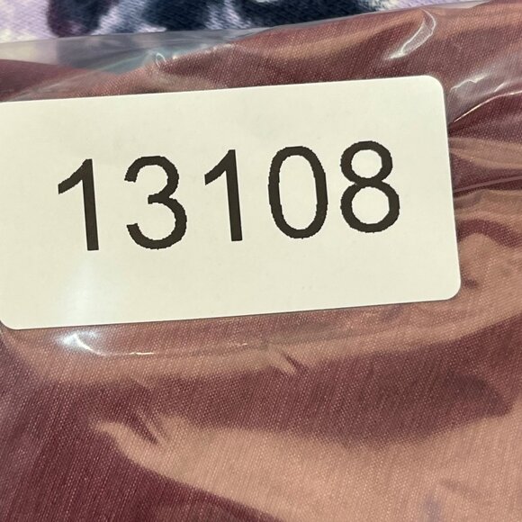 Under Armour Womens Heatgear Loose Fit Running Shorts‎ XS Burgundy - Picture 6 of 6